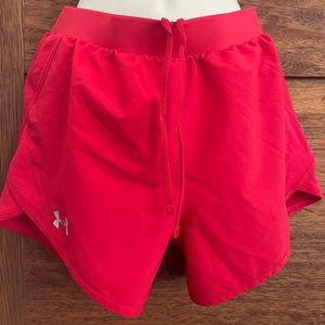 Under Armor short. Size S. Wearing once.